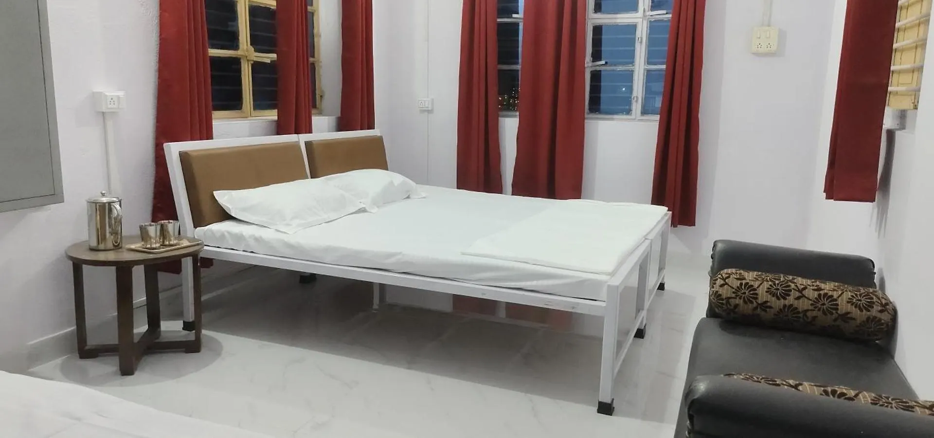 Divine Tulip Apartment Varanasi
